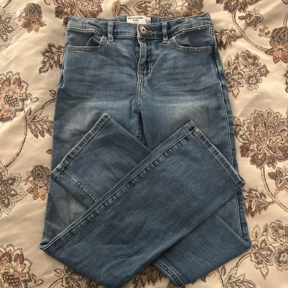 Abercrombie Jeans Kids size 15/16